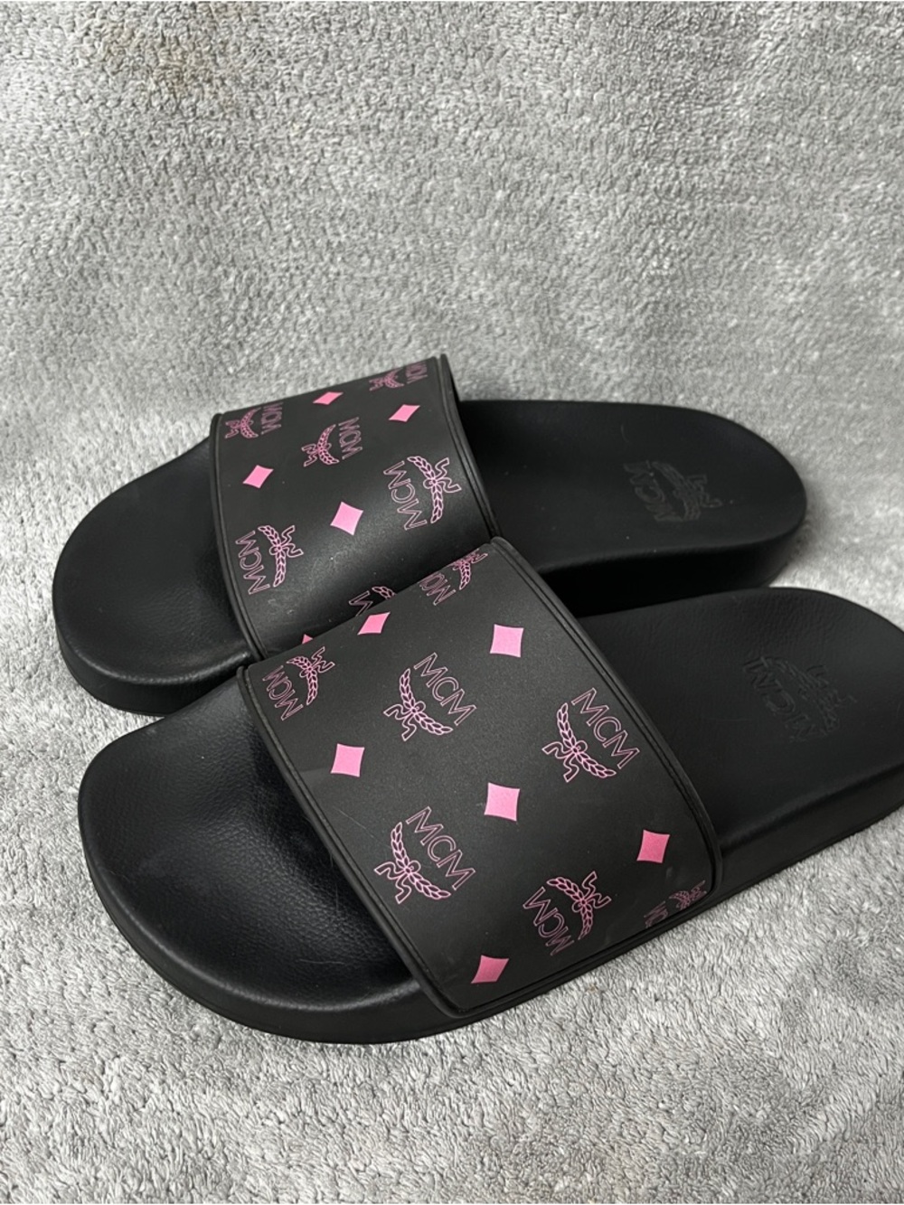 MCM Black Slides with Pink Logo Accents made in Italy women’s sz 5